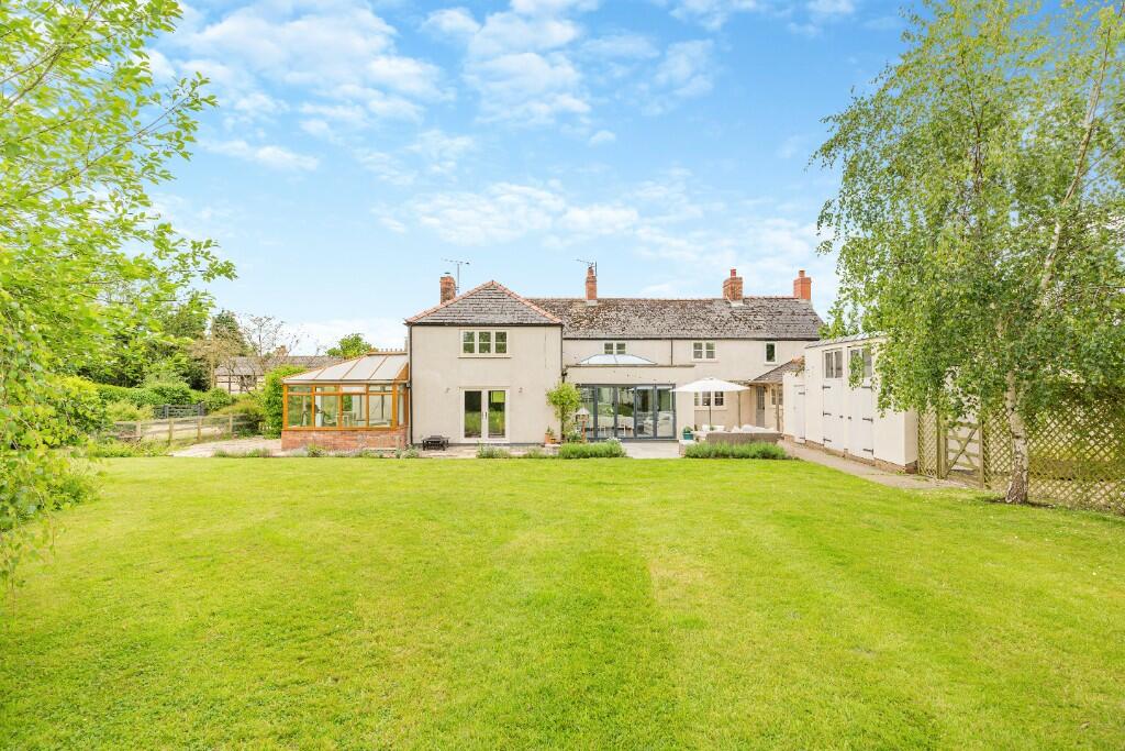 Main image of property: Equestrian property with land at Weston Lullingfields, near Baschurch. No chain. 
