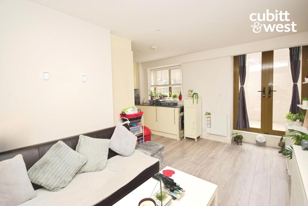 Main image of property: London Road Sutton SM3