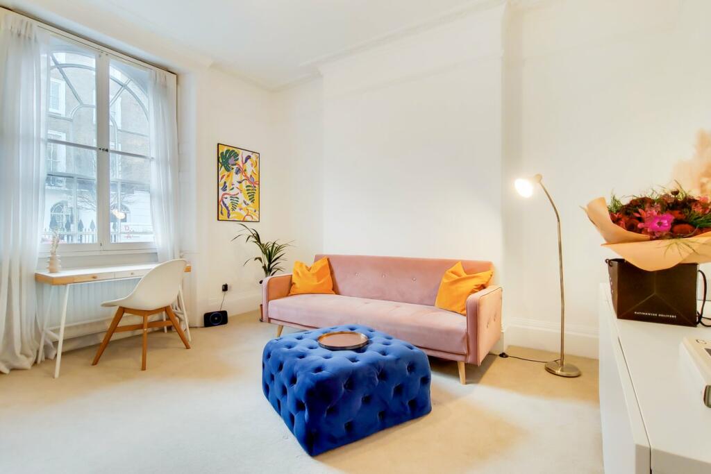 Main image of property: Gloucester Place, Marylebone, London, NW1