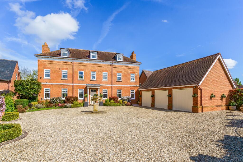 Additional property image - Oldborough Drive, Warwick, CV35