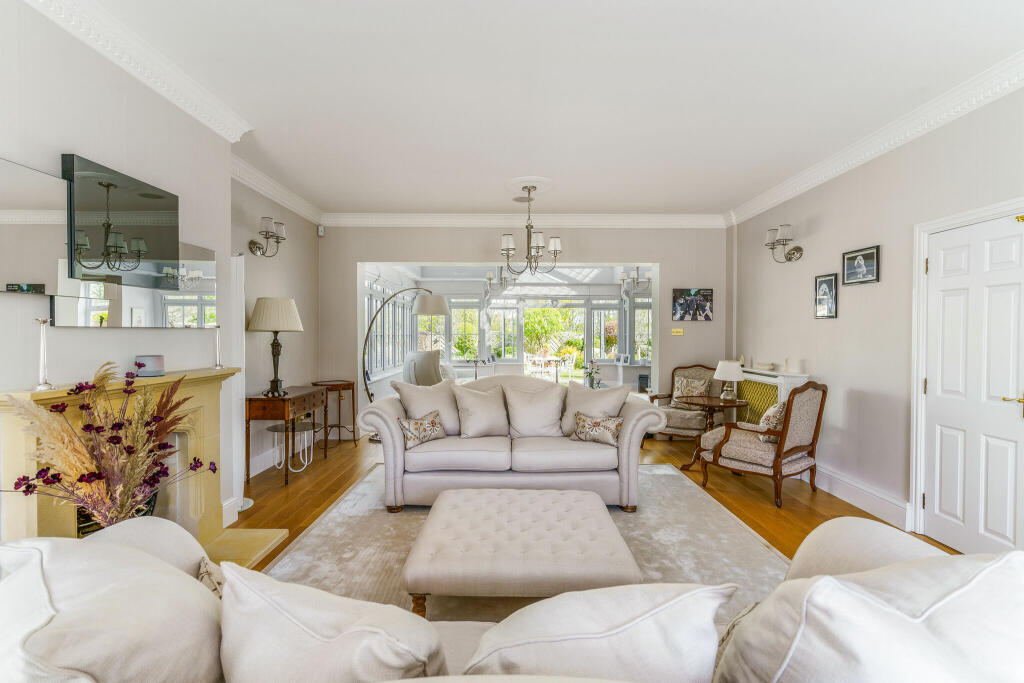 Additional property image - Oldborough Drive, Warwick, CV35