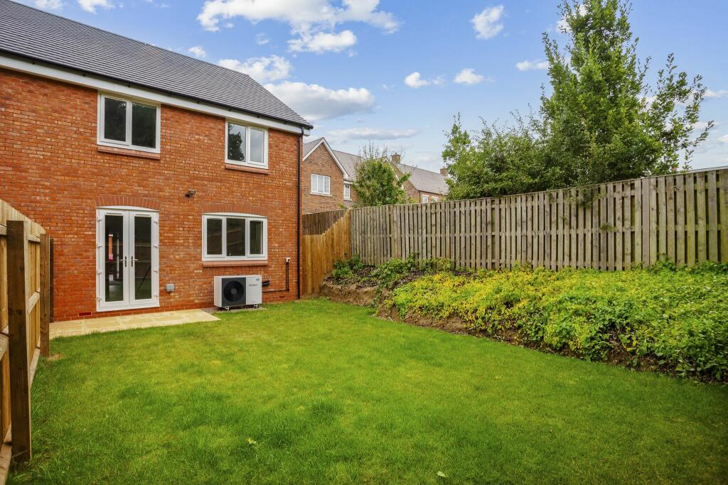 Main image of property: Headland Rise, Stratford-Upon-Avon, CV37