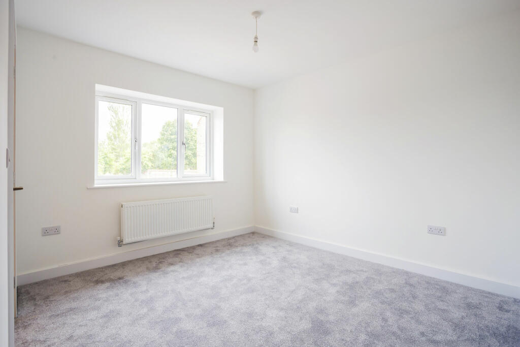 Additional property image - Headland Rise, Stratford-Upon-Avon, CV37