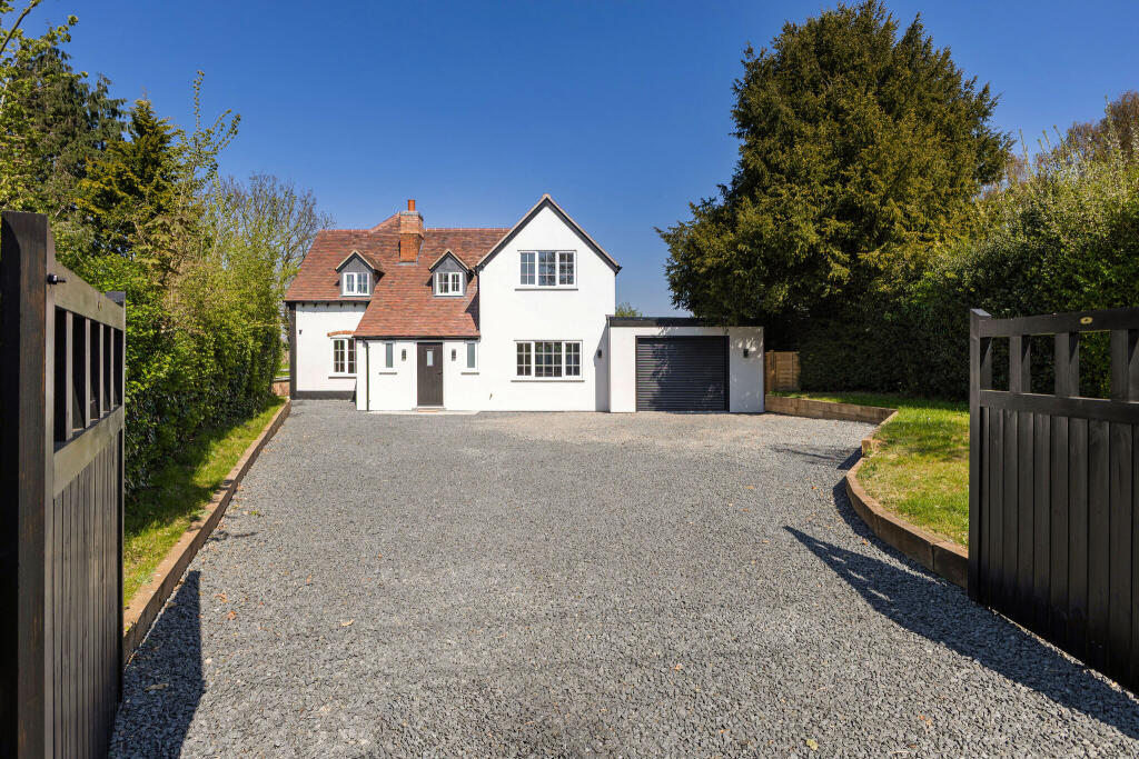 Main image of property: Broom Lane, Dunnington, B49