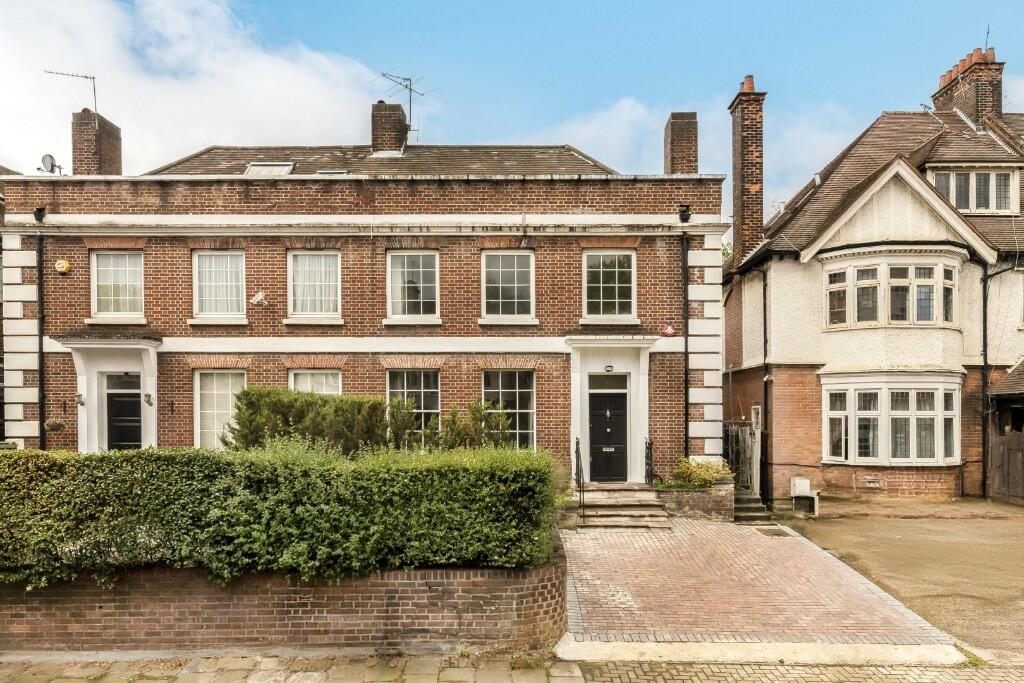 Semidetached house for sale in Finchley Road, London, NW3