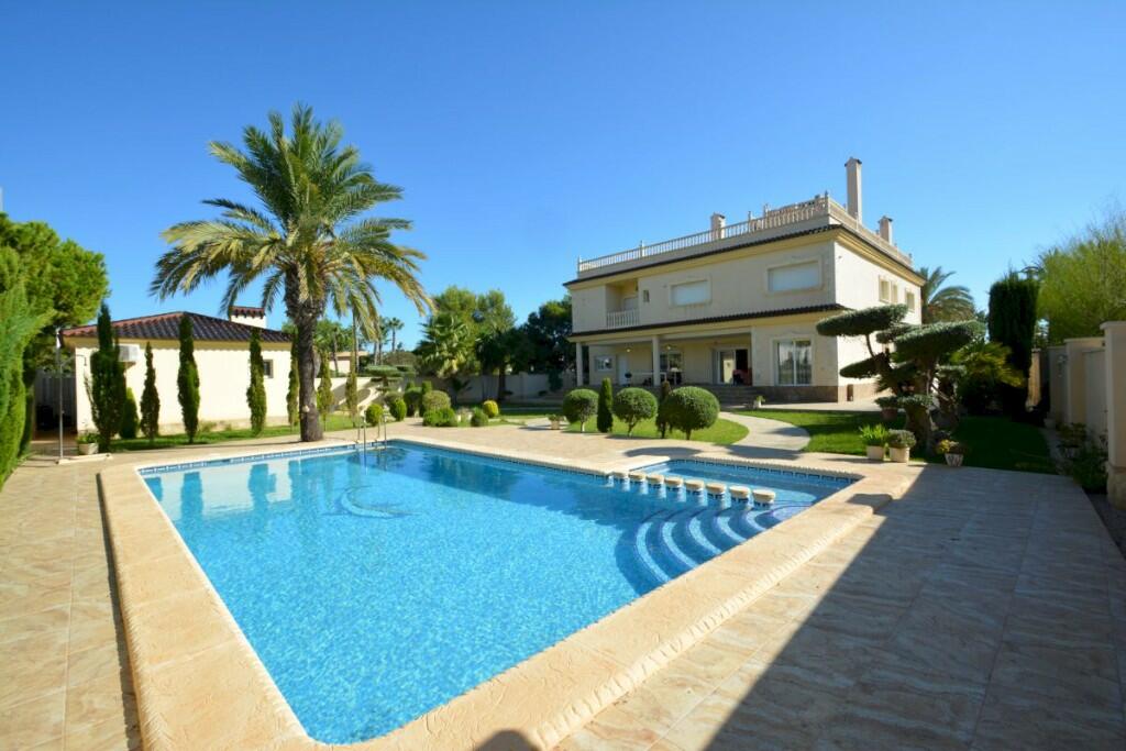 Main image of property: Orihuela-Costa, Alicante, Valencia