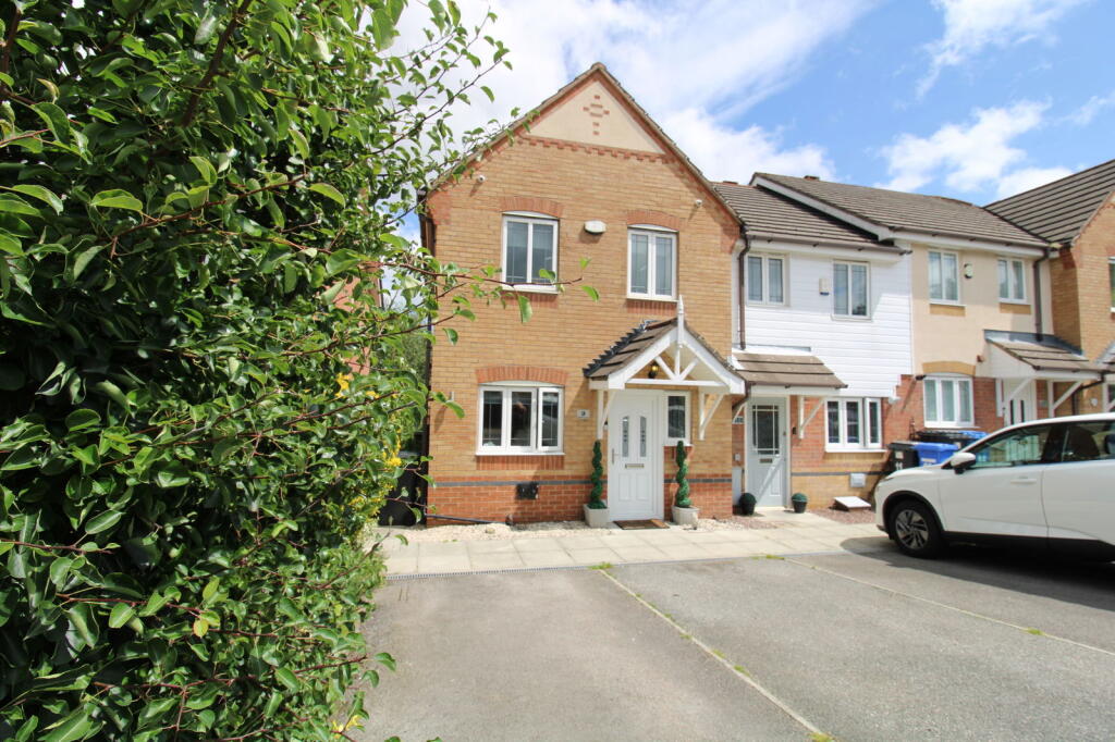 3 bedroom semi-detached house