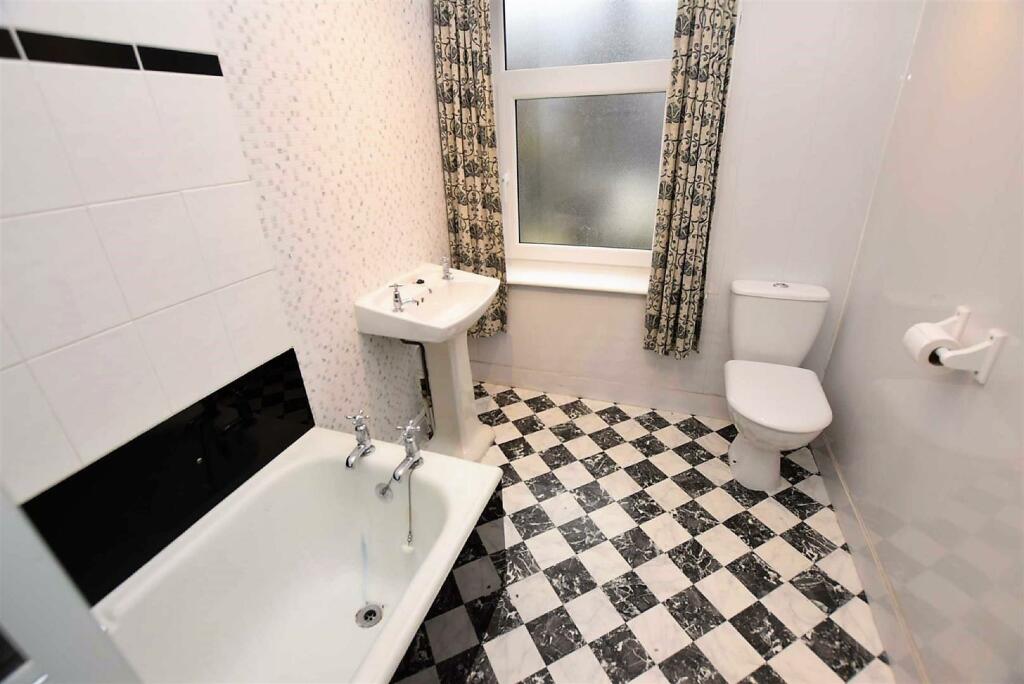 Additional property image - Burnley Road, Briercliffe