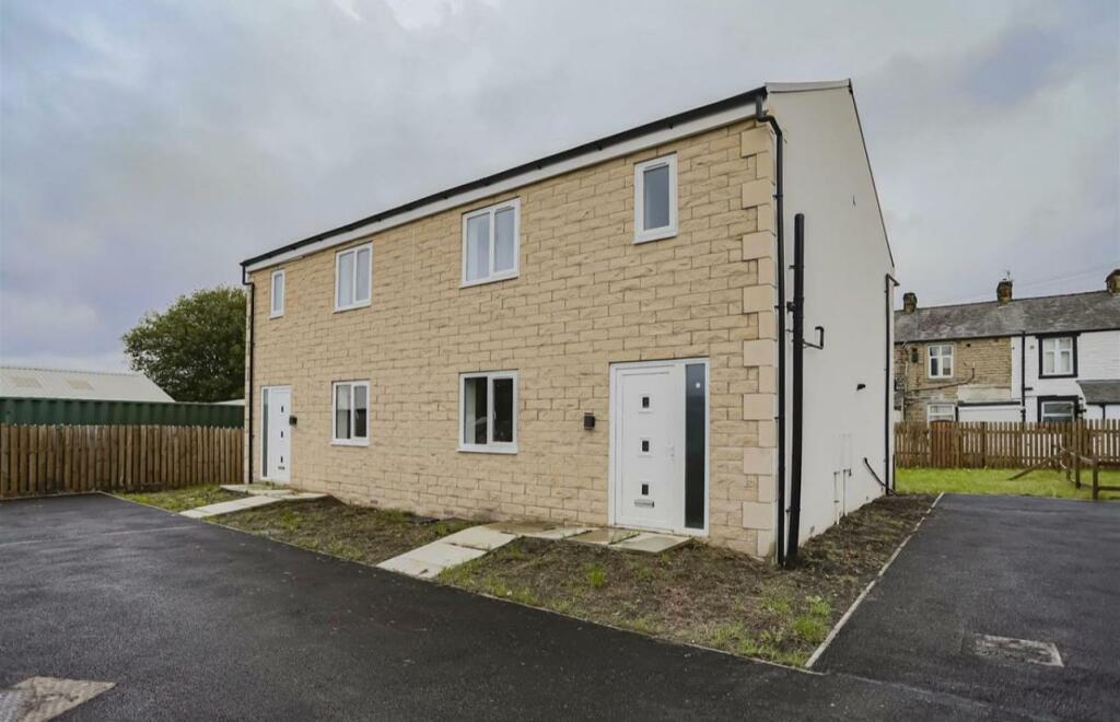 Additional property image - Wingate close