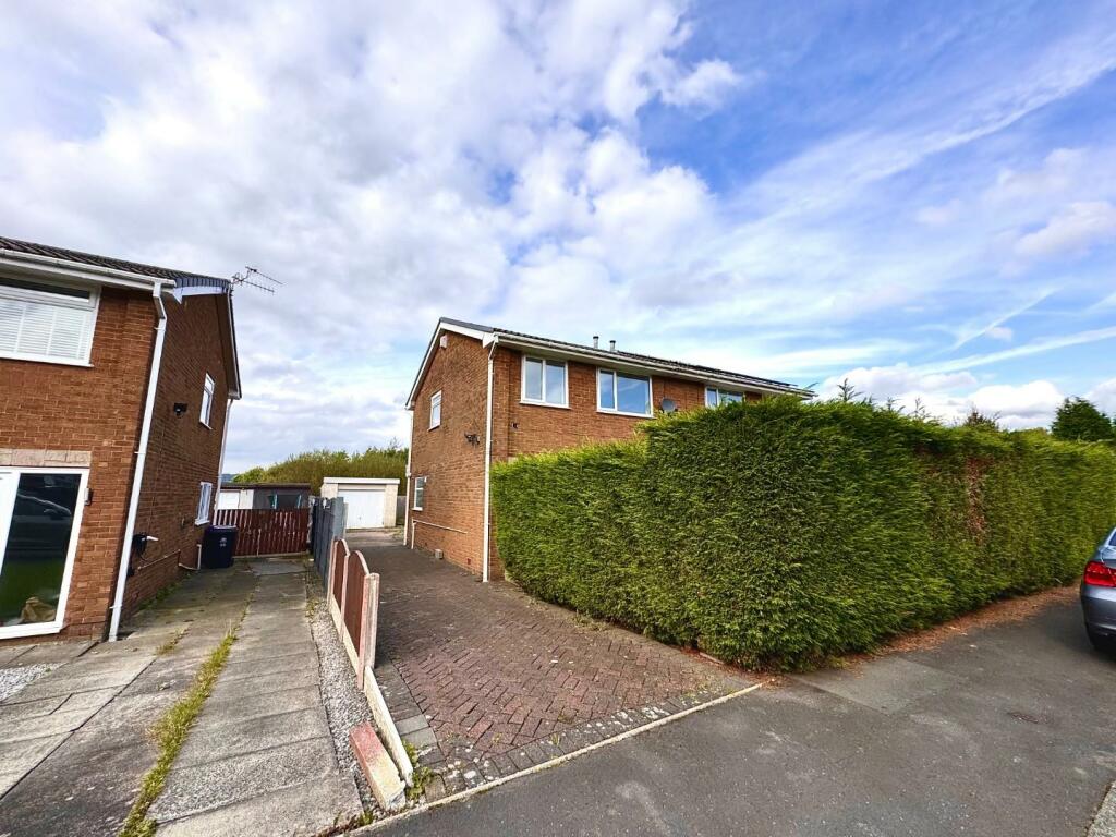 Additional property image - Eton Close, Padiham, Burnley