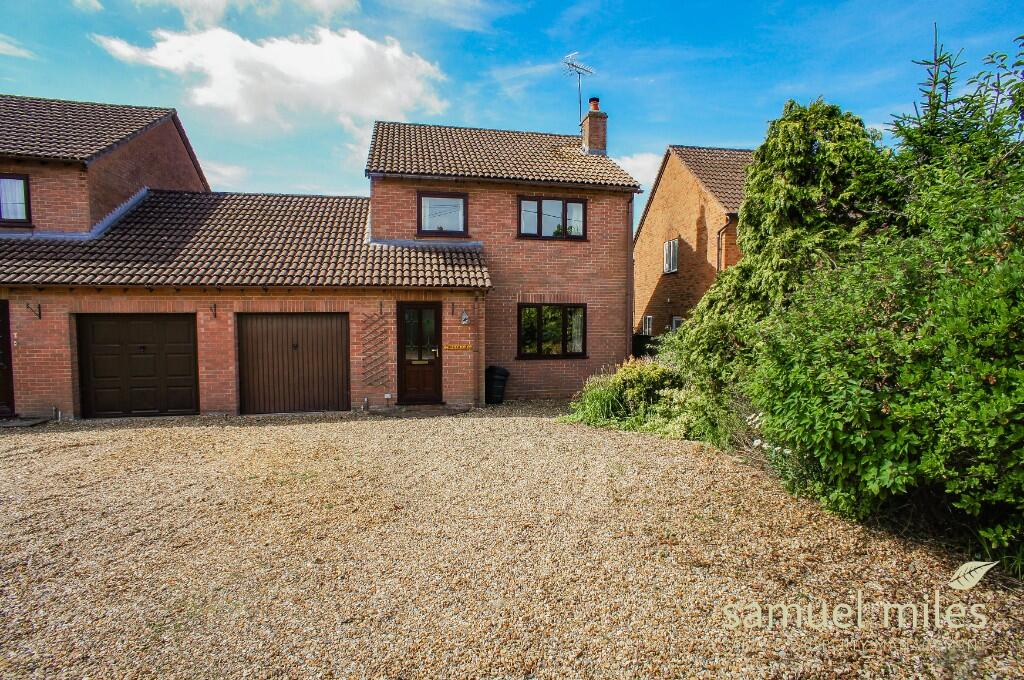 Main image of property: New Road, Royal Wootton Bassett, SN4 7DG