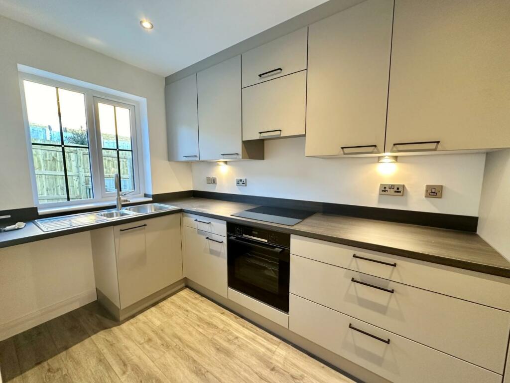 2 bedroom semidetached bungalow for sale in Dixon Street, Barrowford, BB9