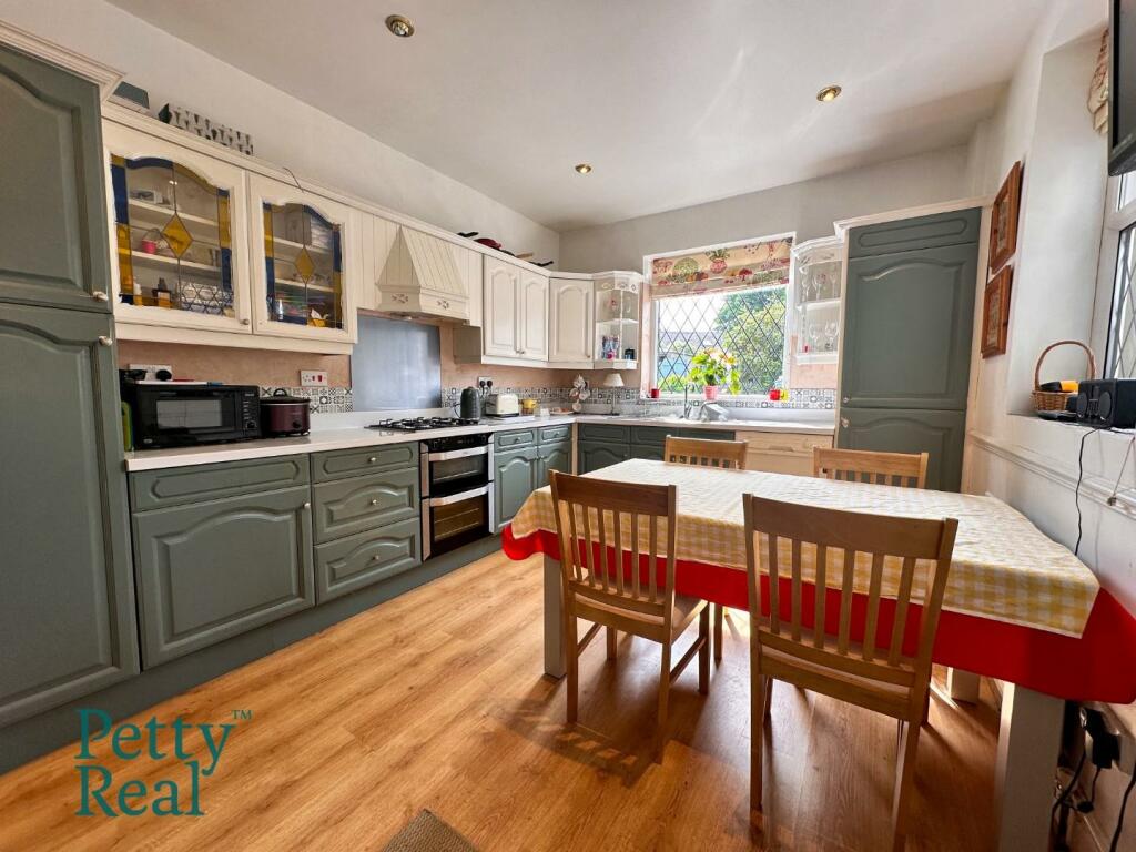 Additional property image - Springbank, Barrowford, Nelson