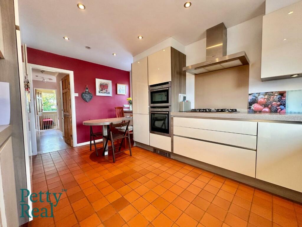 Additional property image - Shap Close, Barrowford