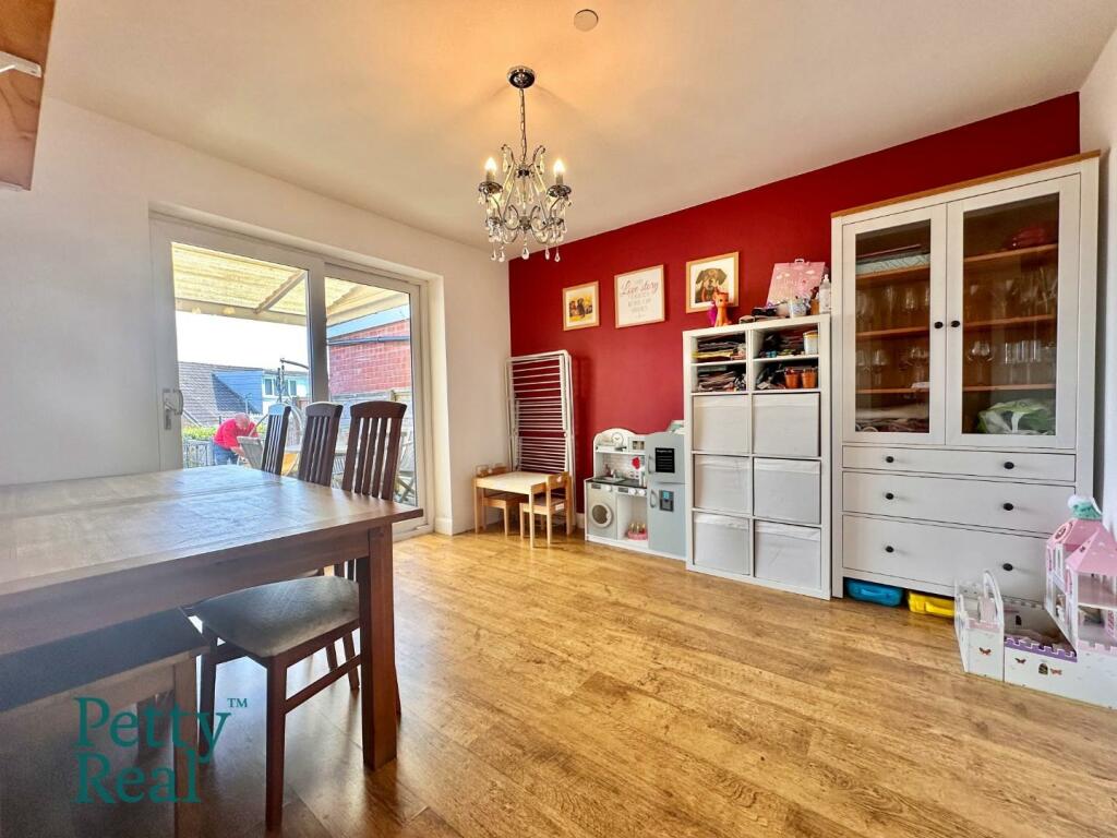 Additional property image - Shap Close, Barrowford
