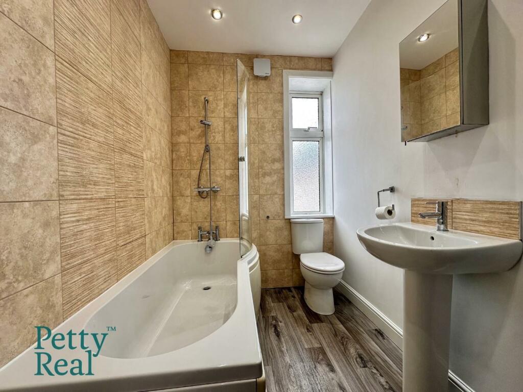 Additional property image - Gisburn Road, Barrowford