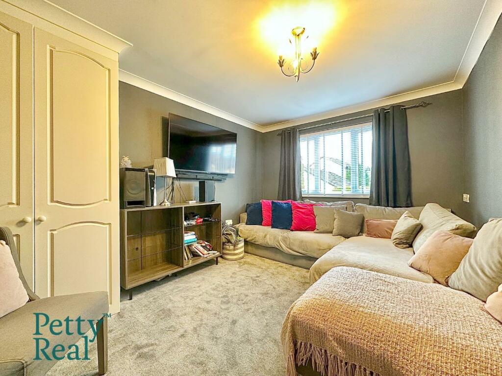 Additional property image - Linton Gardens, Barrowford