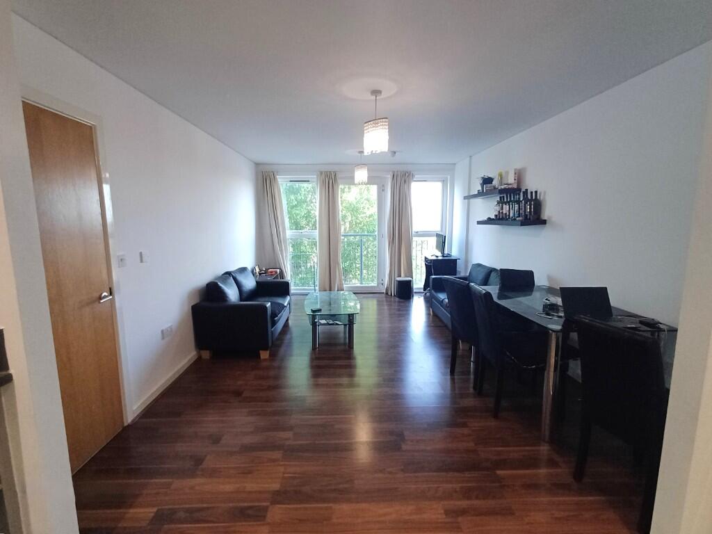 Main image of property: Monarch Way, Ilford, London, IG2