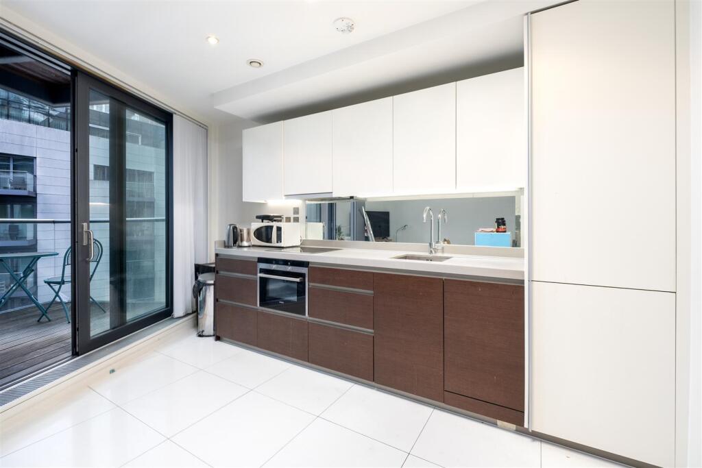 Main image of property: Baltimore Wharf, London, E14