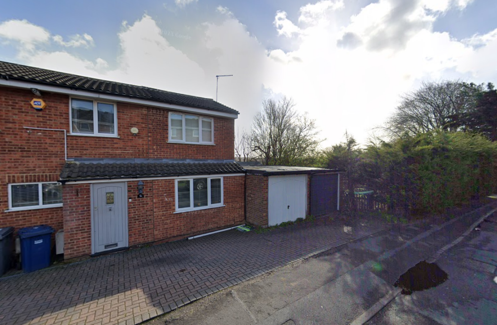 Land for sale in Shurland Avenue, EN4