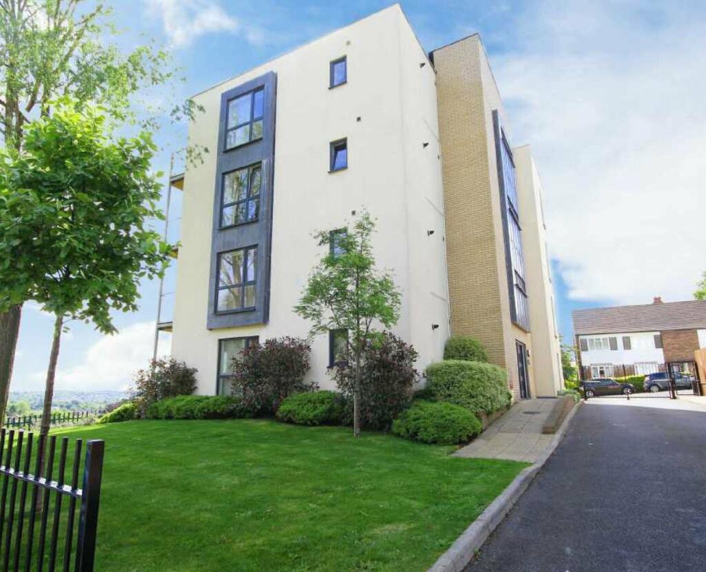 Main image of property: Snowberry Close, Barnet, EN5