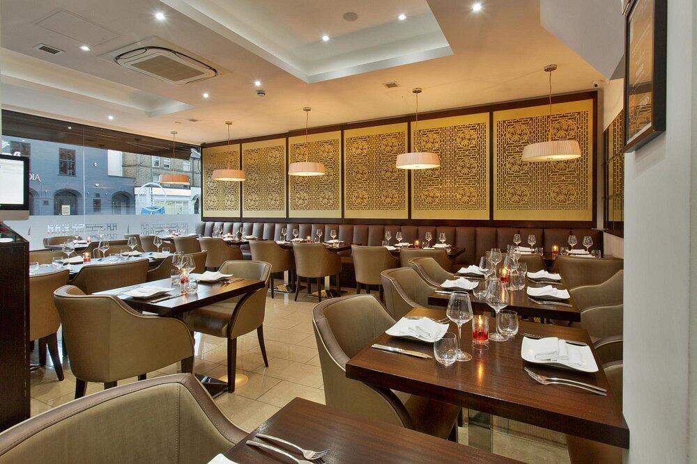 Main image of property: High Road, London, N20