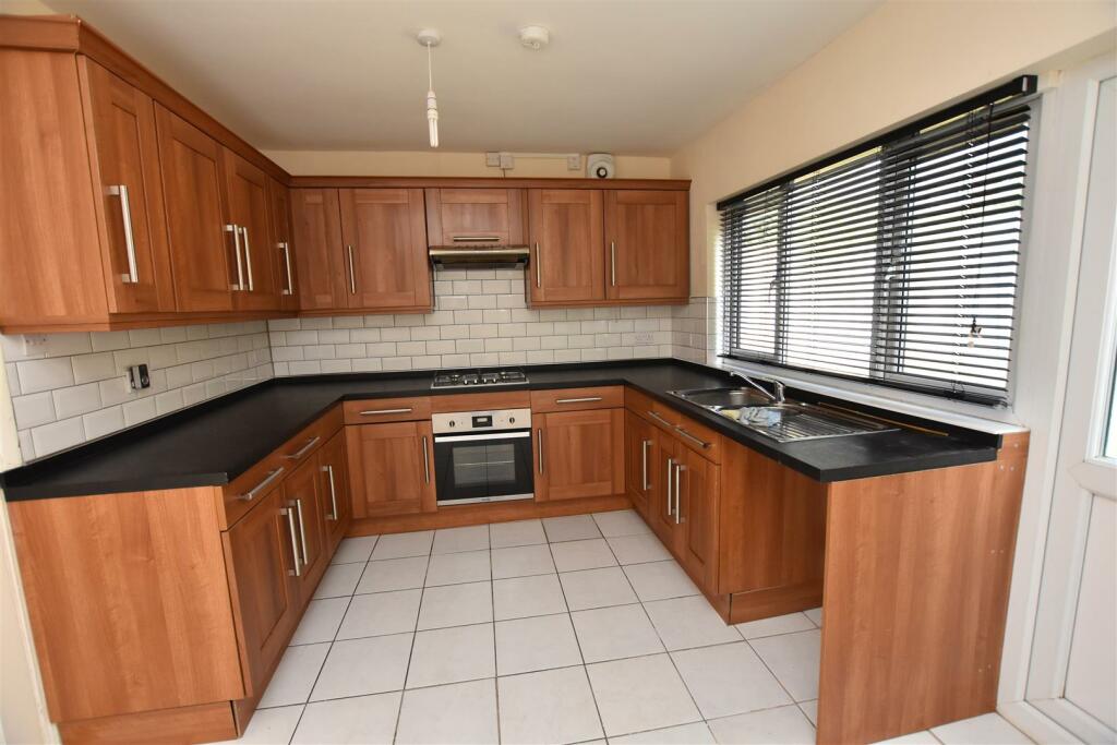 Additional property image - Poole Crescent, Birmingham
