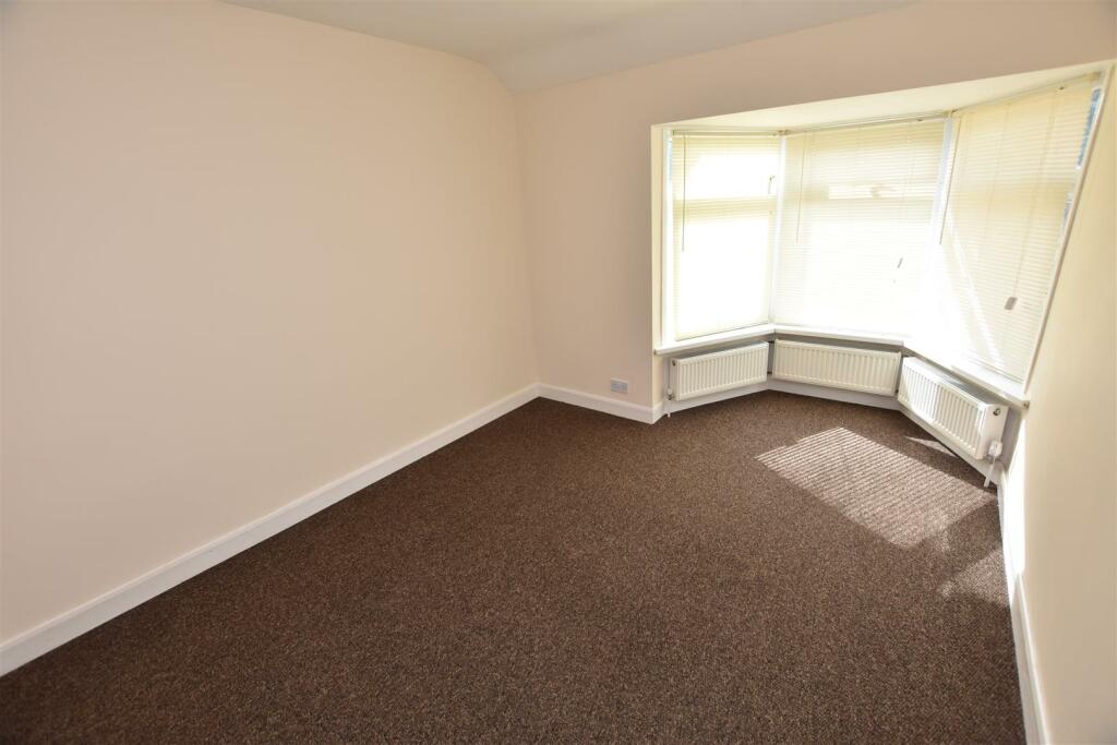 Additional property image - Poole Crescent, Birmingham