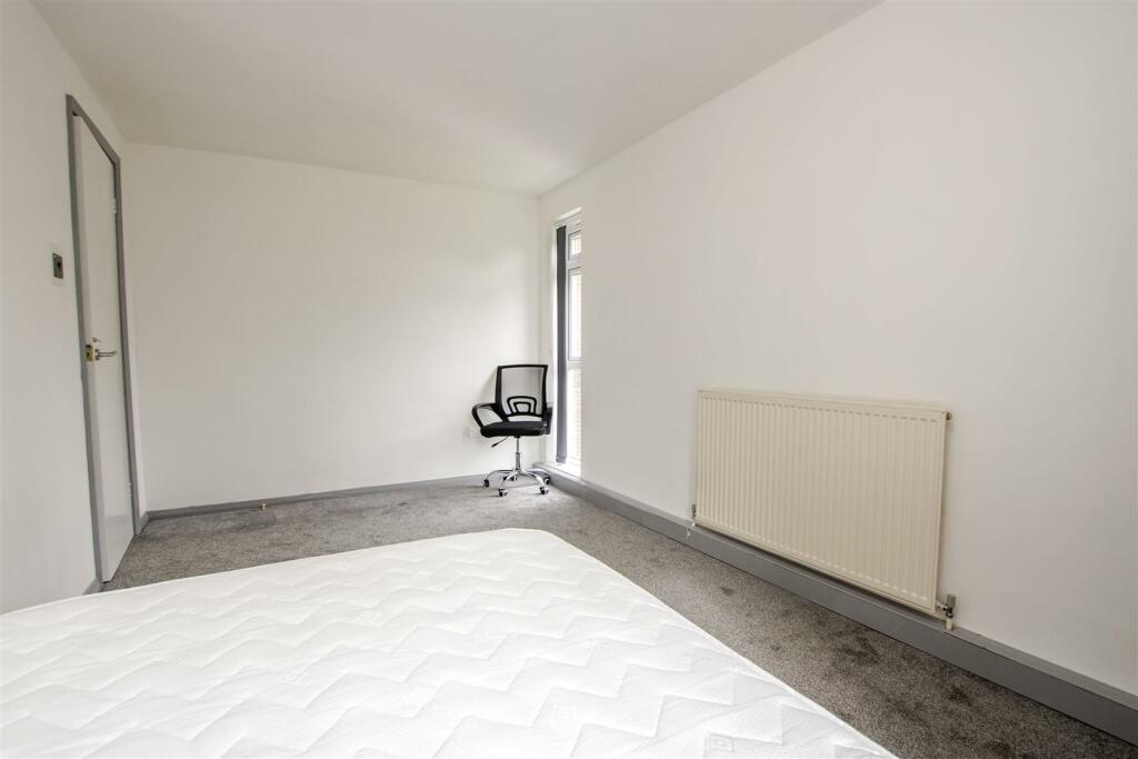 Additional property image - Seymour Close, Selly Park, Birmingham