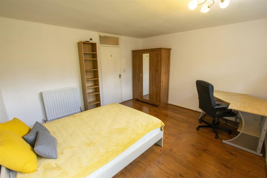 Additional property image - Shepherds Gardens, Birmingham