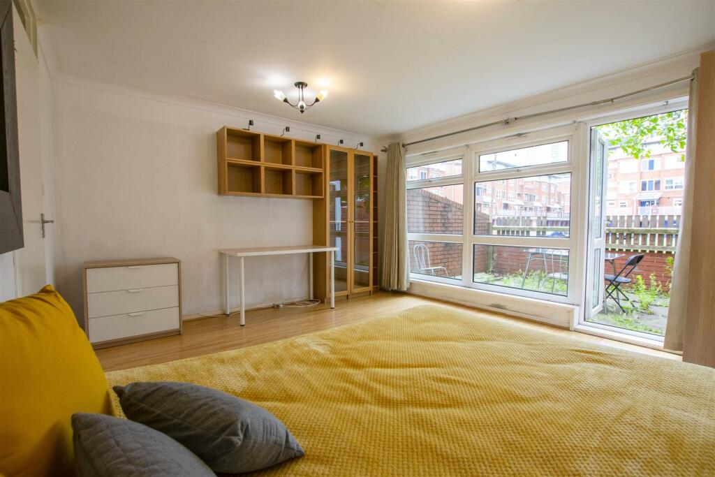 Additional property image - Shepherds Gardens, Birmingham
