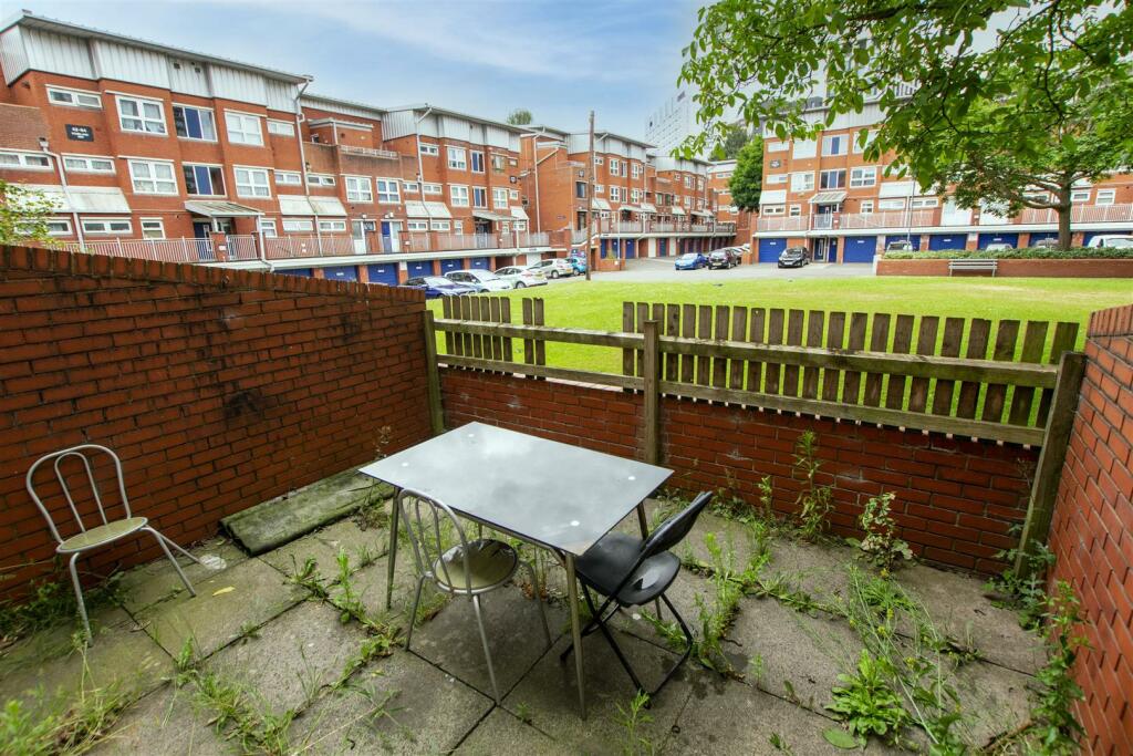 Additional property image - Shepherds Gardens, Birmingham