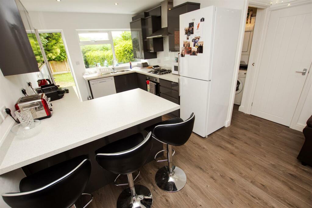 Additional property image - Poole Crescent, Birmingham