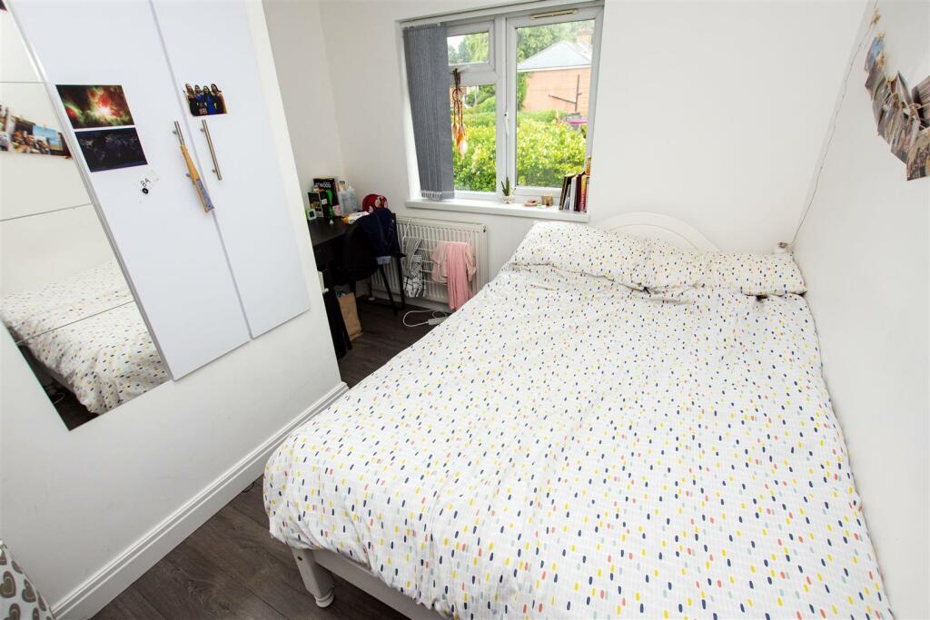 Additional property image - Poole Crescent, Birmingham