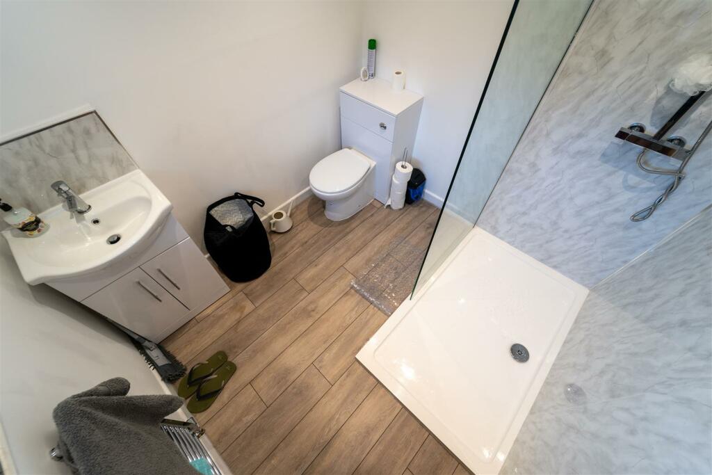 Additional property image - Oak Tree Lane, Selly Oak, Birmingham