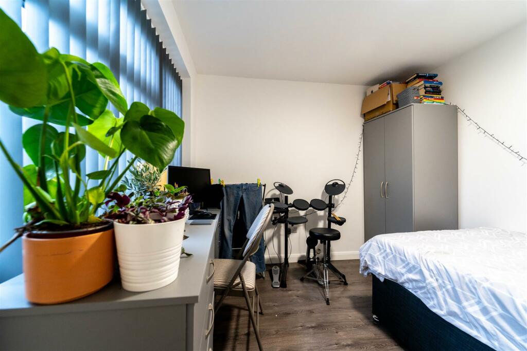 Additional property image - Roman Way, Birmingham