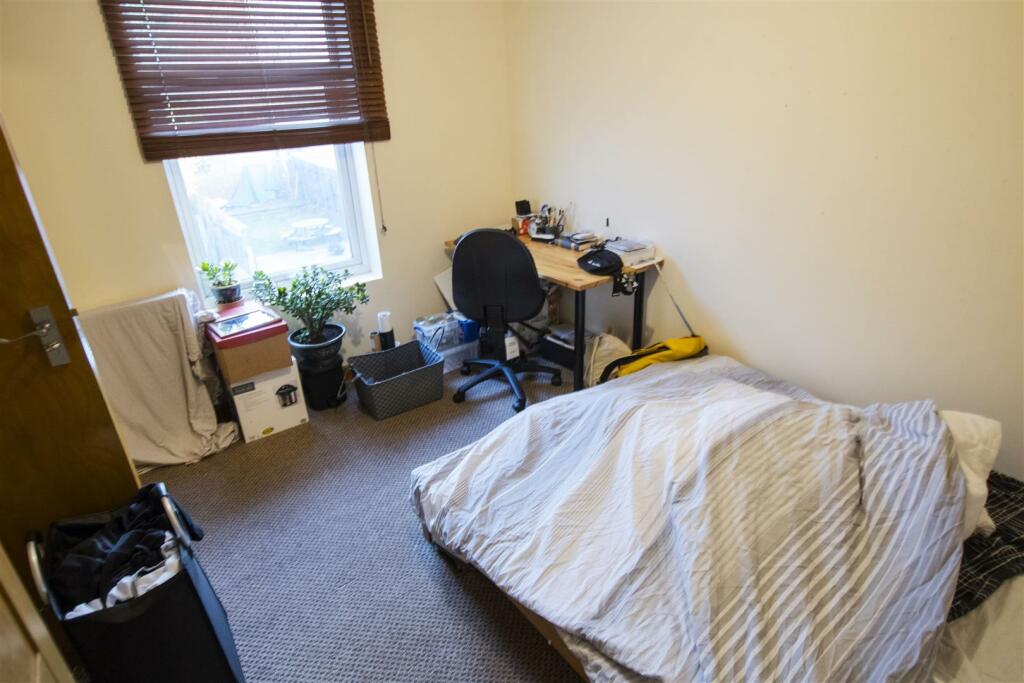 Additional property image - Raddlebarn Road, Birmingham