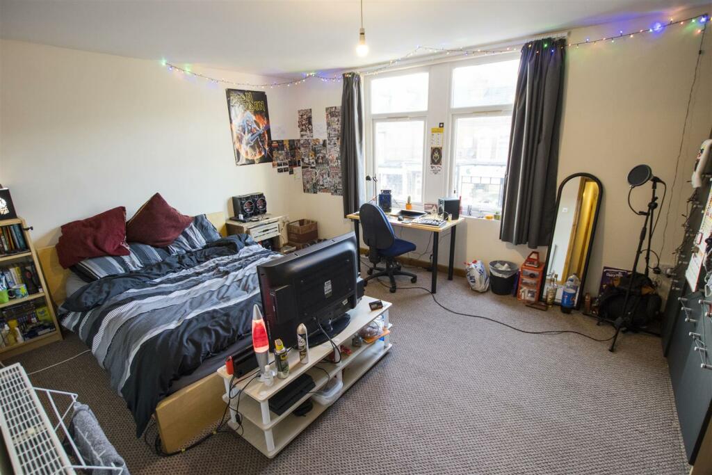 Additional property image - Raddlebarn Road, Birmingham