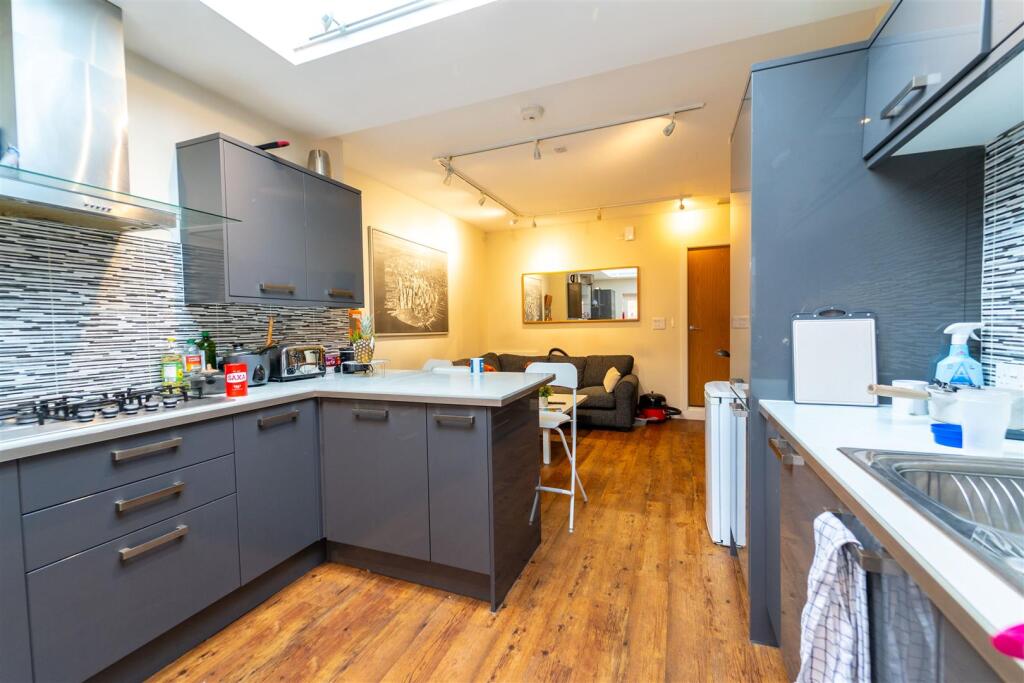 Additional property image - Dartmouth Road, Birmingham