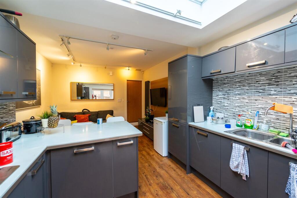 Additional property image - Dartmouth Road, Birmingham