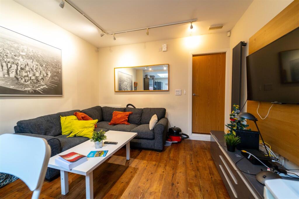 Additional property image - Dartmouth Road, Birmingham