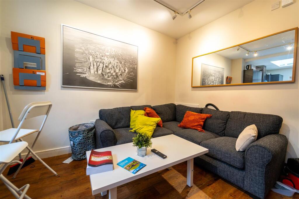 Additional property image - Dartmouth Road, Birmingham