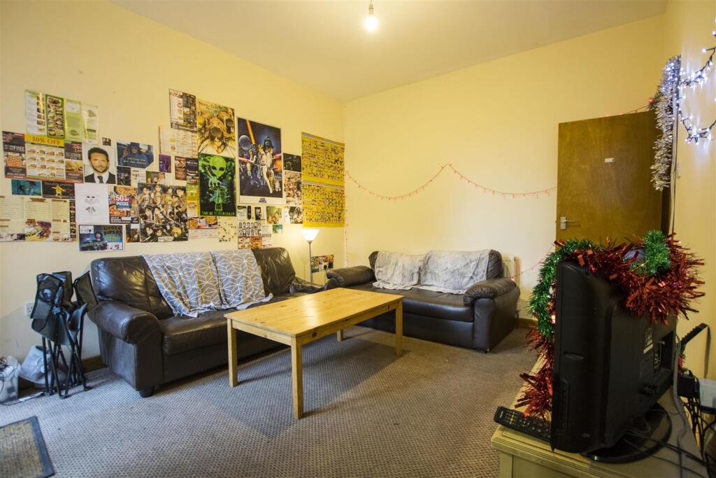 Main image of property: Raddlebarn Road, Birmingham, West Midlands, B29