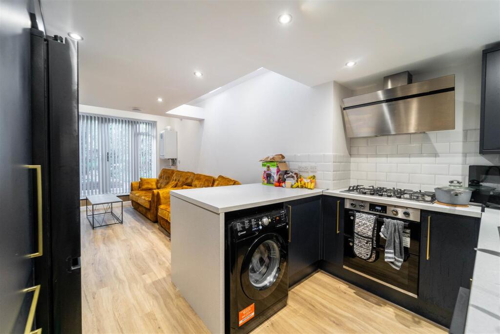 Main image of property: Gleave Road, Selly Oak, Birmingham, West Midlands, B29