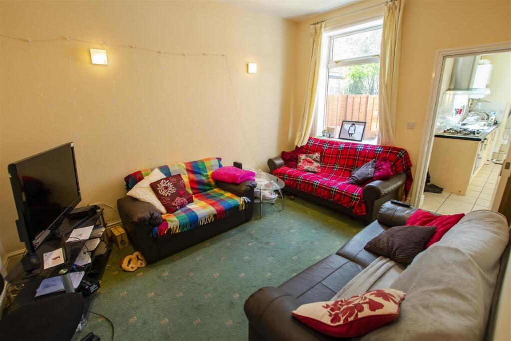 Main image of property: Heeley Road, Birmingham, West Midlands, B29