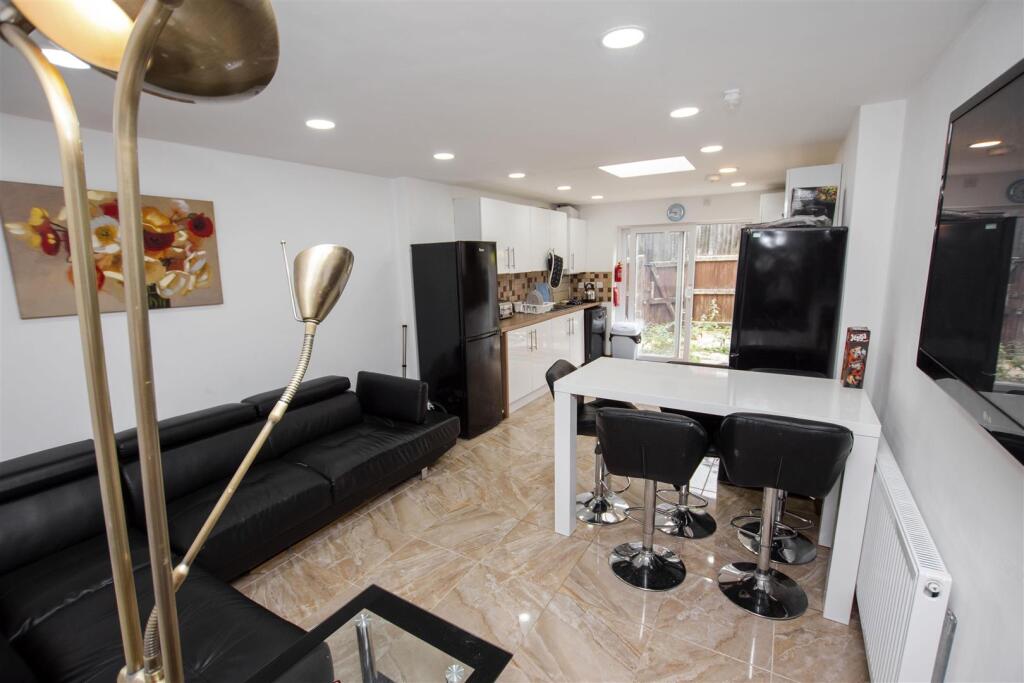 Main image of property: Holly Grove, Hubert Road, Birmingham, West Midlands, B29