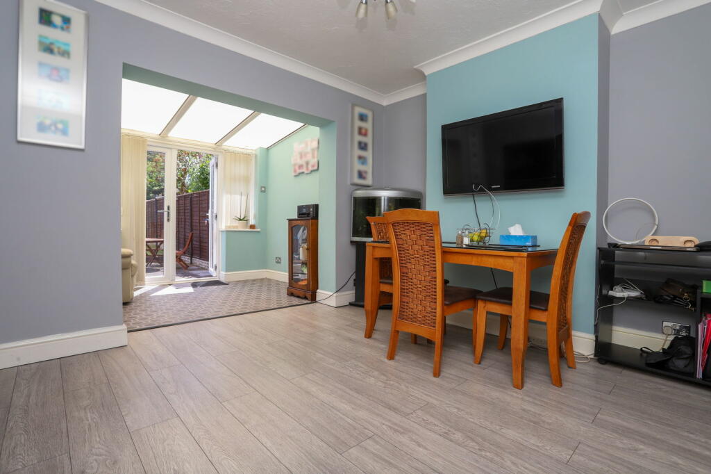 Additional property image - Feldon Lane, Halesowen, B62 9DS