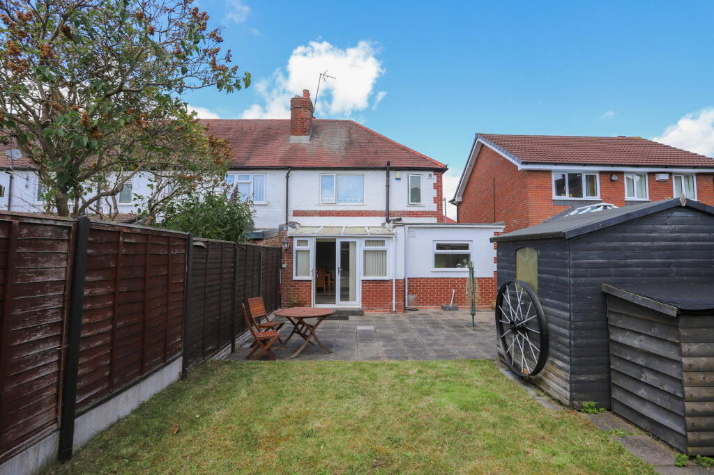 Additional property image - Feldon Lane, Halesowen, B62 9DS