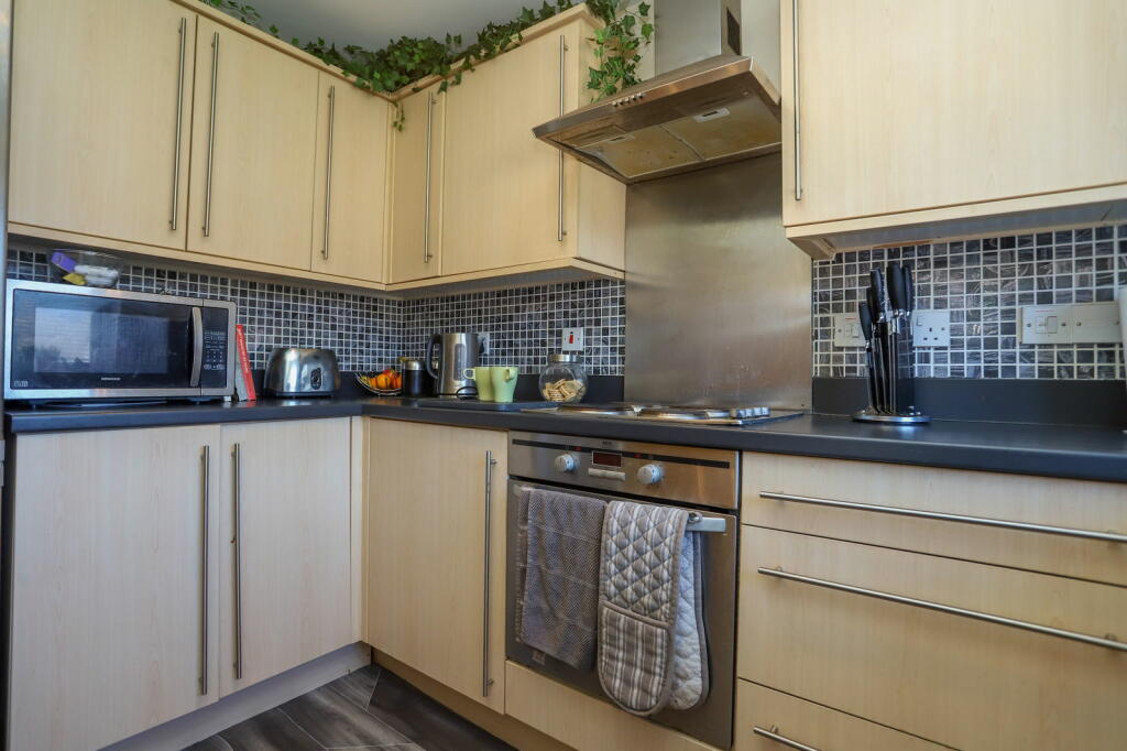 Additional property image - Dovey Grove, Rowley Regis, B65 8BT