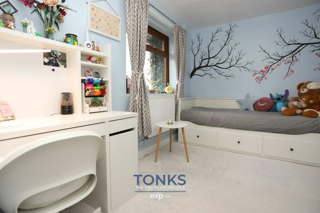 Additional property image - Howley Grange Road, Halesowen, B62 0HS